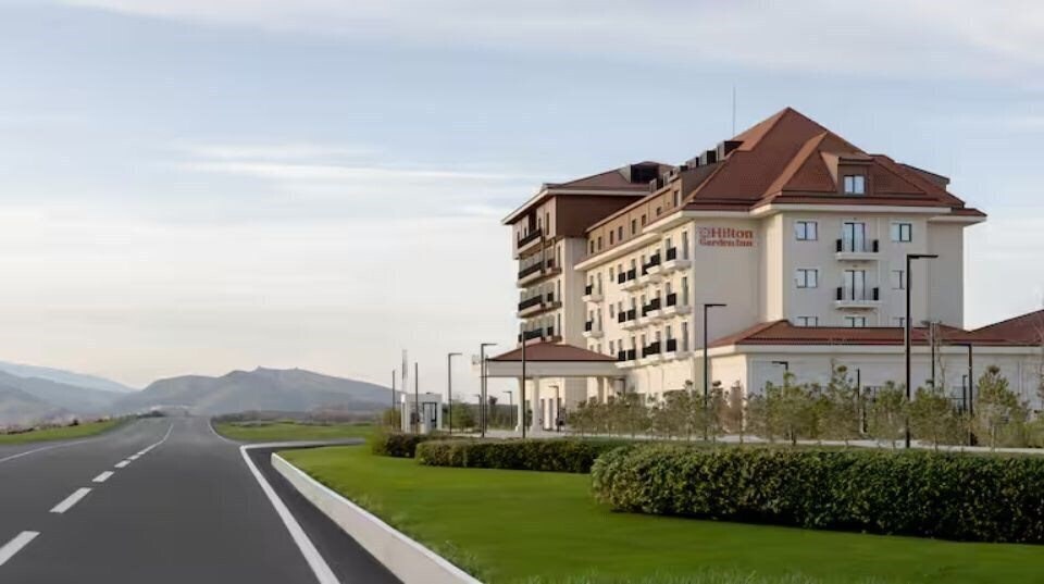 Отель Hilton Garden Inn Agdam 4*